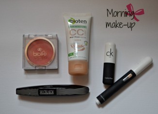 Πρωινό μακιγιάζ με 5 βασικά προϊόντα