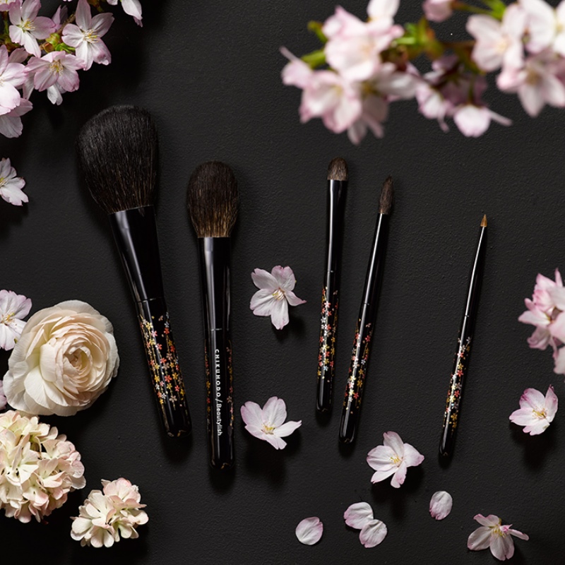 Chikuhodo & Beautylish The Sakura Collection Brush Set 2015