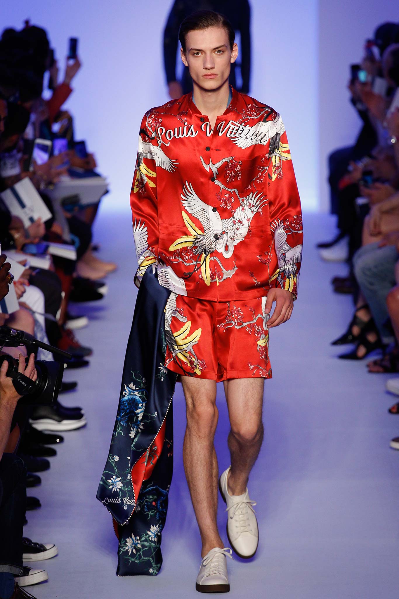 chinoiserie style suits - louis vuitton