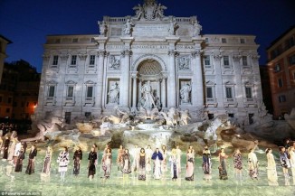 Fendi Υψηλή Ραπτική | Φθινόπωρο 2016 Fendi-Couture-Fashion-Show-2016