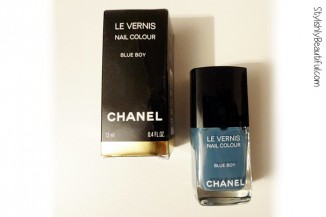 Chanel nail polish review Chanel Blue Boy nail polish review