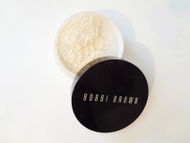 Bobbi Brown loose powder review